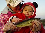 B touching and discovering the Walleye World... the future of Fishing!